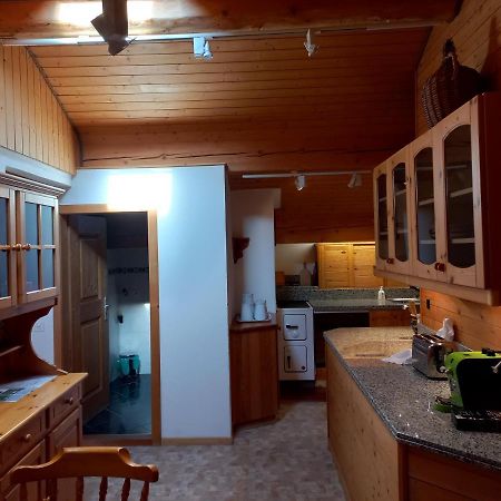 Confortevole Mansarda Di Montagna พอสเชียโว ภายนอก รูปภาพ